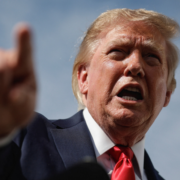 Trump "no tiene prisa" por negociar con Irán