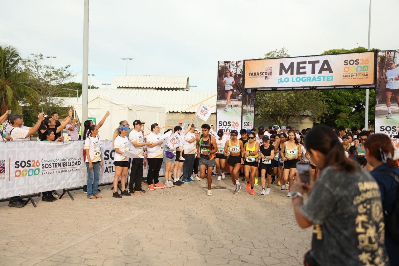 Carrera SOS26 5K reúne a cientos de participantes 