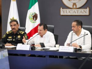 El gobernador Joaquín Díaz Mena encabezó la Mesa Estatal para la Construcción de Paz y Seguridad, donde se reforzaron acciones de Seguridad en cierre vacacional, prevención y coordinación para proteger a familias y visitantes en Yucatán.