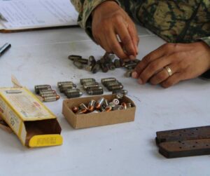 Primera Feria de Paz y Desarme Voluntario, Si a la Paz, Si al Desarme, más de 2400 cartuchos y ocho armas de fuego de viviendas en Othón P. Blanco