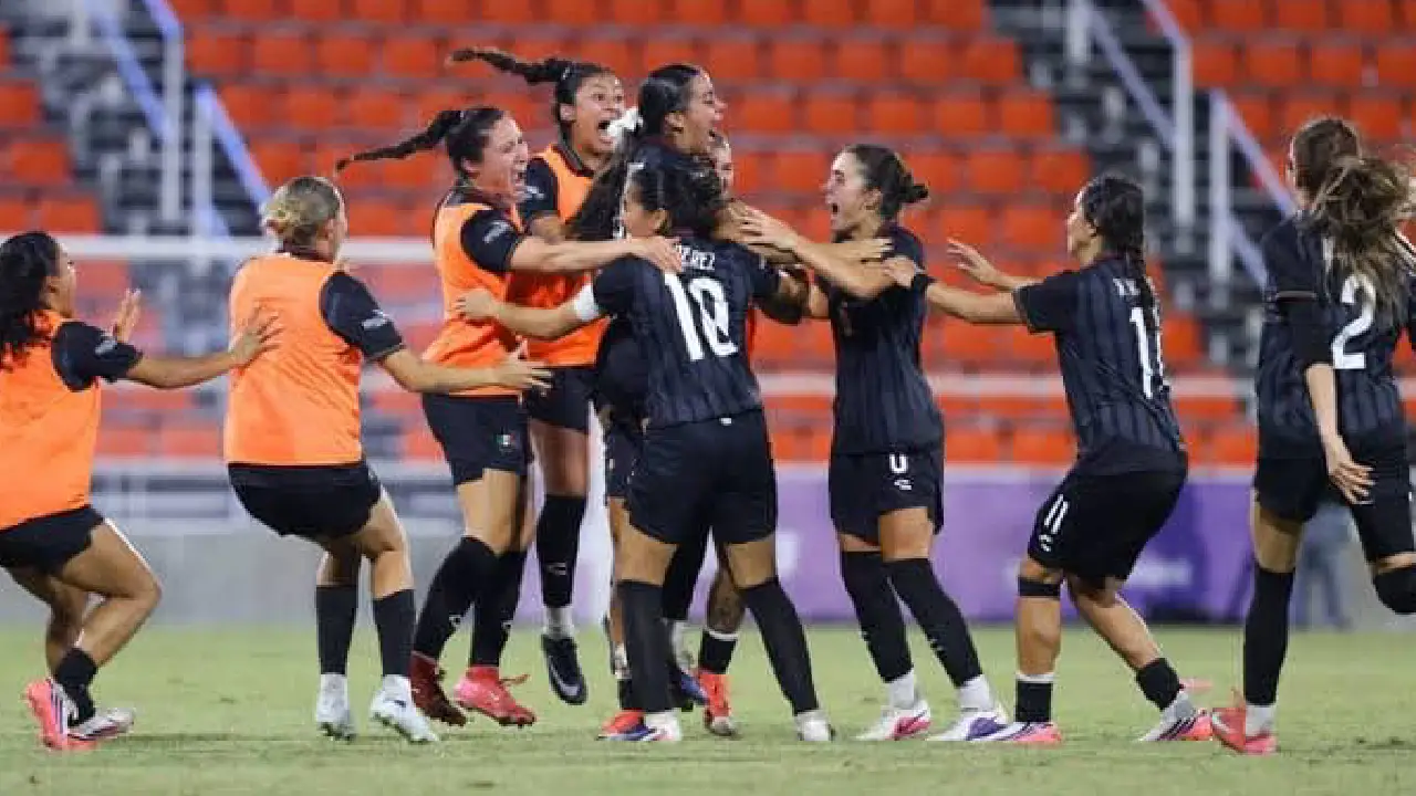 El Fútbol femenil mexicano se pintó de oro ante Colombia