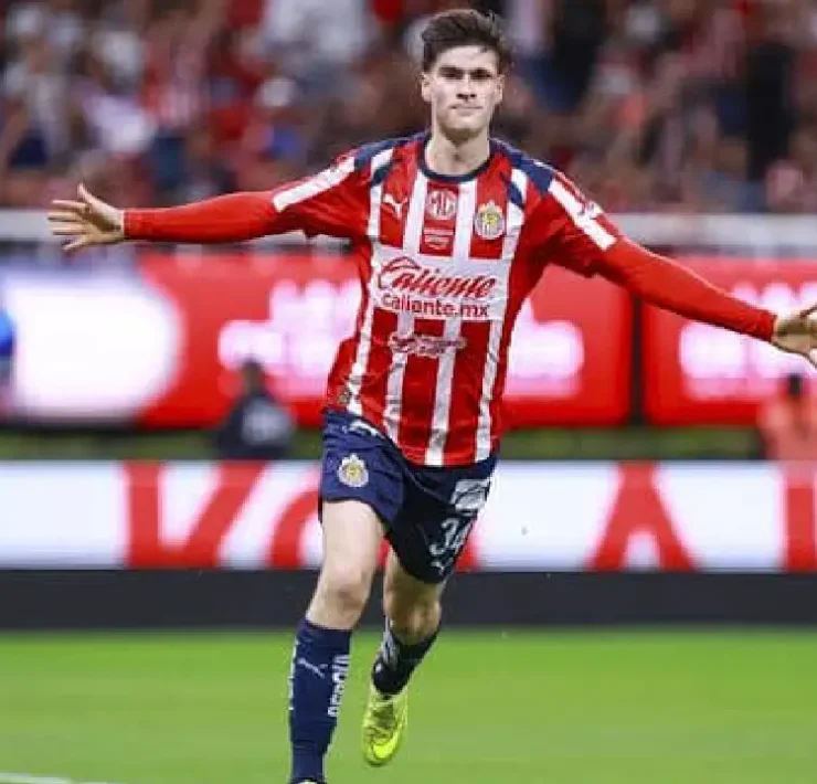 Futbolistas mexicanos que jugaron en Grecia historias que dejaron huella