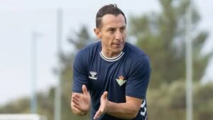 Andrés Guardado se integra al cuerpo técnico de Rafa Márquez como auxiliar, aportando su experiencia y liderazgo tras una histórica trayectoria con la Selección Mexicana.