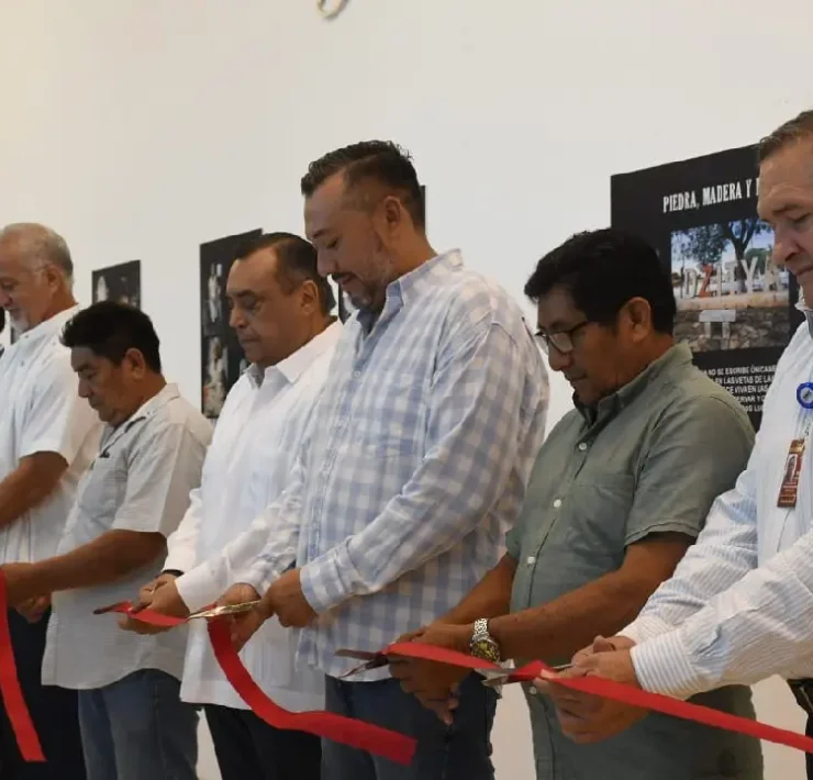 Homenaje fotográfico a los artesanos de Dzityá reconoce tradición y talento