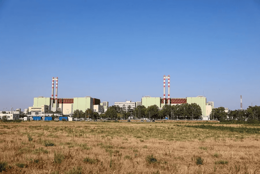 Hungría apaga su única central nuclear