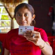  Mujeres Renacimiento: Inicia dispersión del Apoyo para Madres Yucatecas