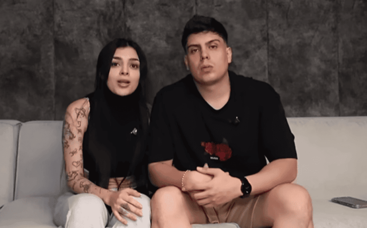 Karely Ruiz y su esposo