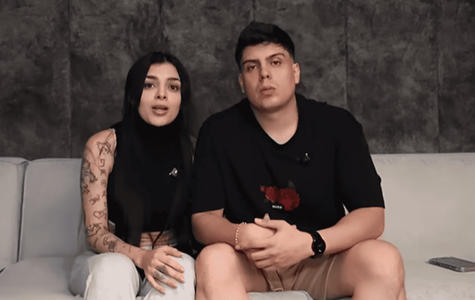 Karely Ruiz y su esposo