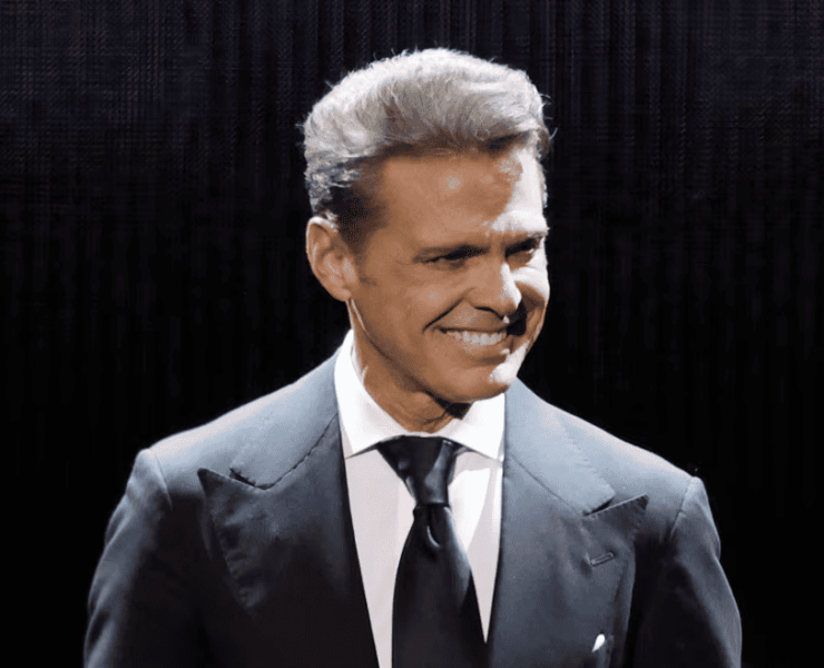 Luis Miguel reaparece tras meses de rumores