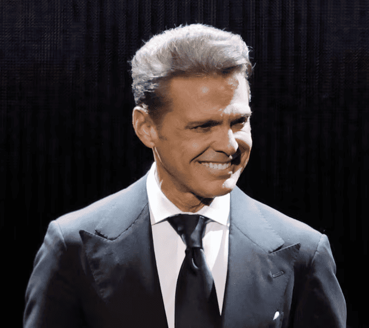 Luis Miguel reaparece tras meses de rumores