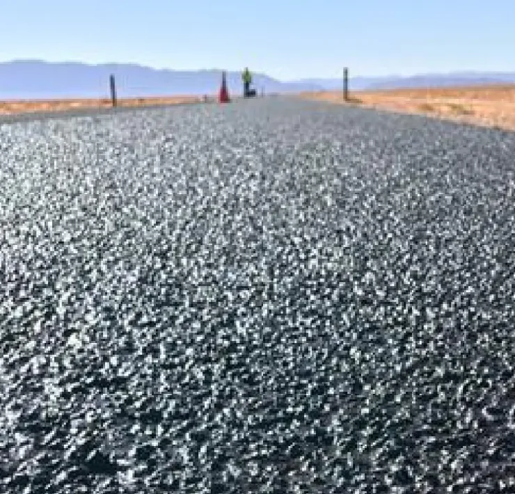 Marruecos le dice adiós al asfalto negro para combatir el calor extremo