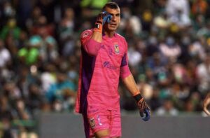 Nahuel Guzmán sufrió un error que terminó siendo determinante para el triunfo del Atlas sobre Tigres en una jornada llena de emociones.