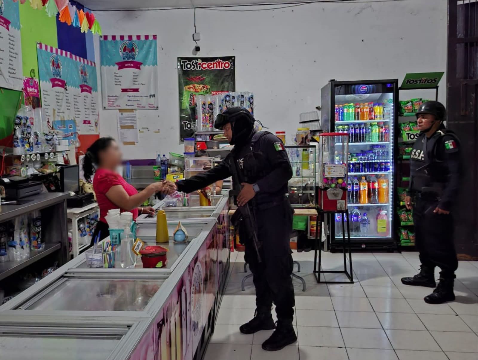 Operativo Vacaciones fortalece seguridad y apoyo para familias visitantes en todo Yucatán
