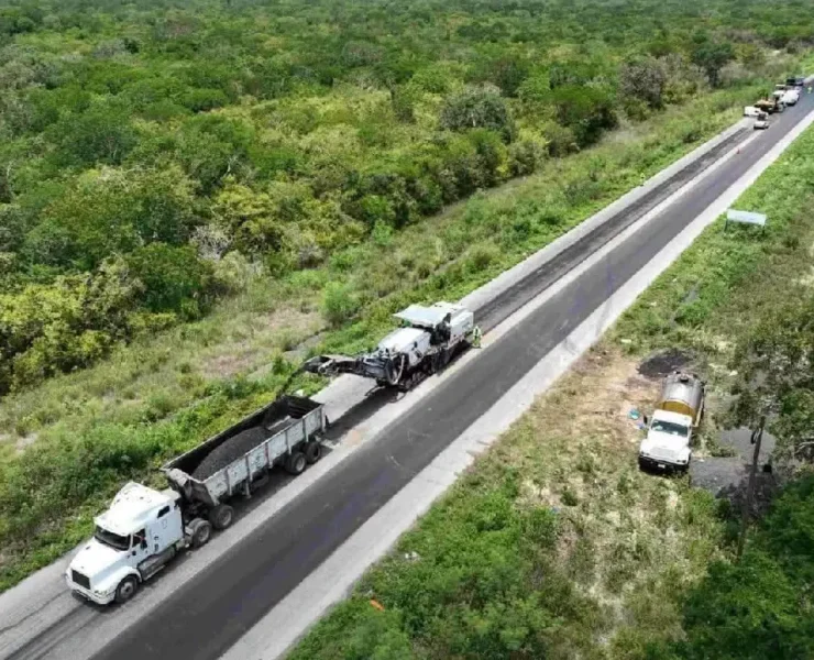 Rehabilitan la carretera Mérida-Celestún con inversión histórica