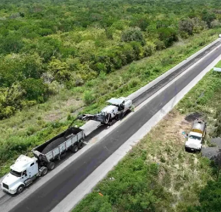 Rehabilitan la carretera Mérida-Celestún con inversión histórica