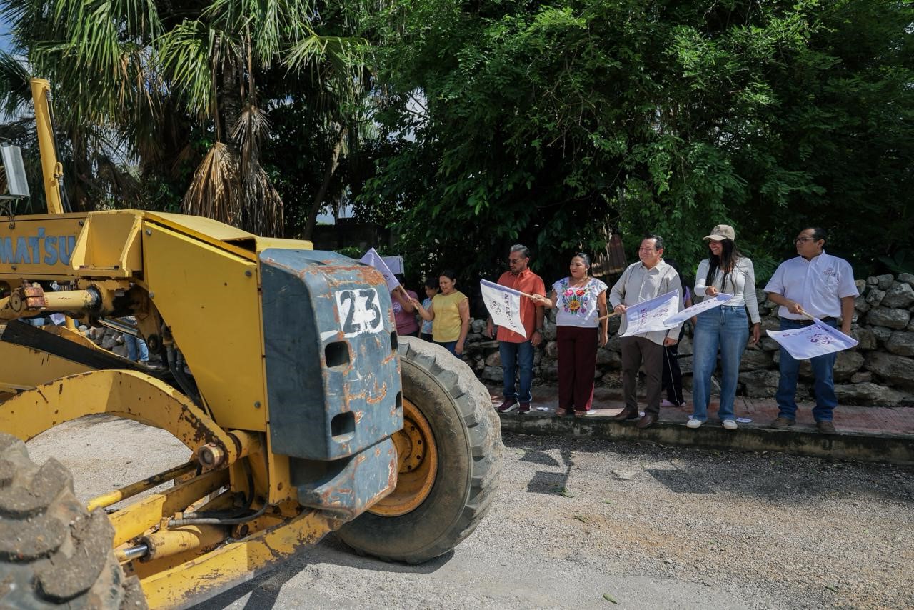 Kopomá más de 2,600 familias verán mejorar sus calles