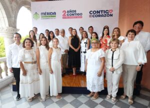 Cecilia Patrón Laviada presentó ante el Cabildo de Mérida su Segundo informe de gobierno, donde destacó los avances y nuevos objetivos de su administración.