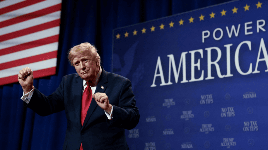 Trump arremete contra México y Canadá