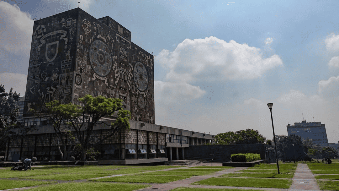 UNAM cancela contrato con empresa del examen en línea