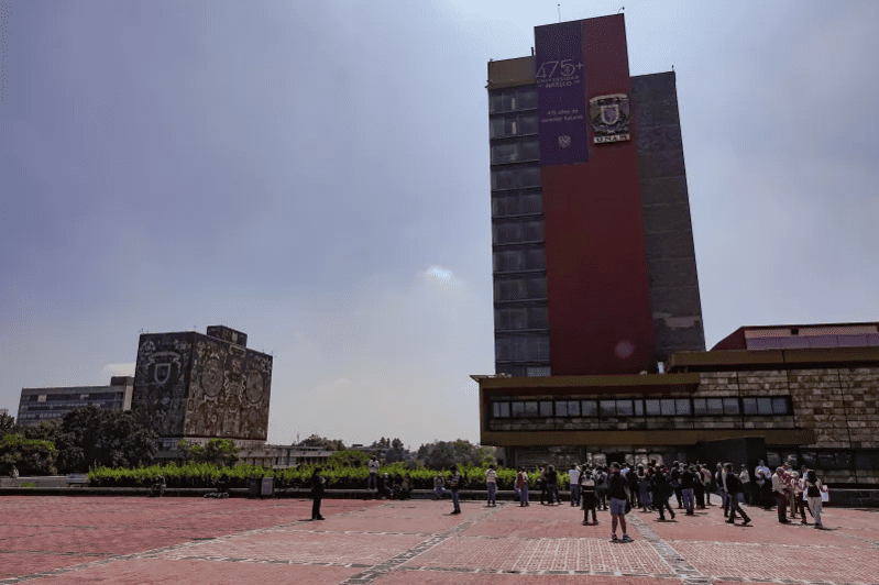 UNAM