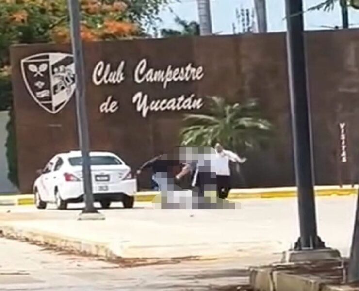Taxista recibe brutal golpiz3 tras pleito con repartidores frente al Club Campestre