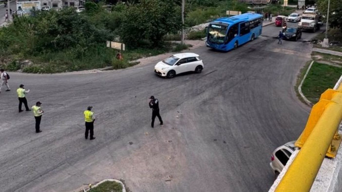OrdenYAutoridad: SSP restablece circulación en Periférico de Mérida con saldo blanco