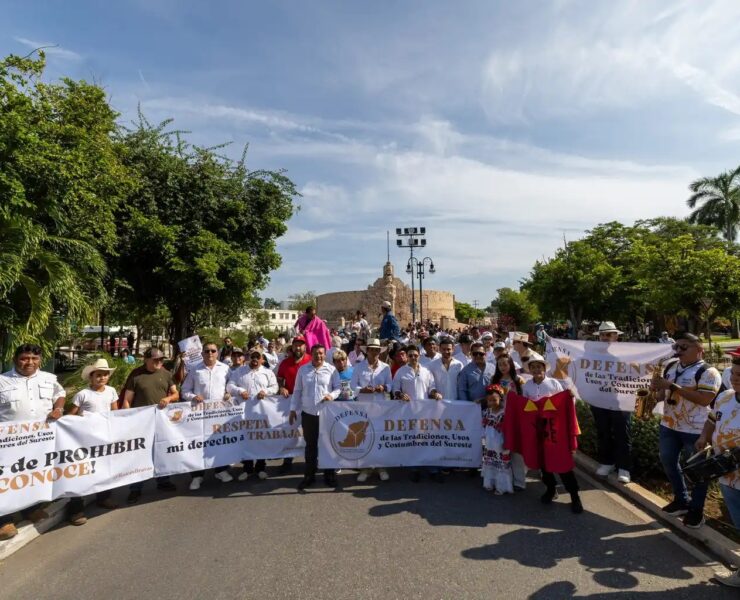 ¡Multitudinaria Marcha! Más de mil personas defienden las Tradiciones en Yucatán