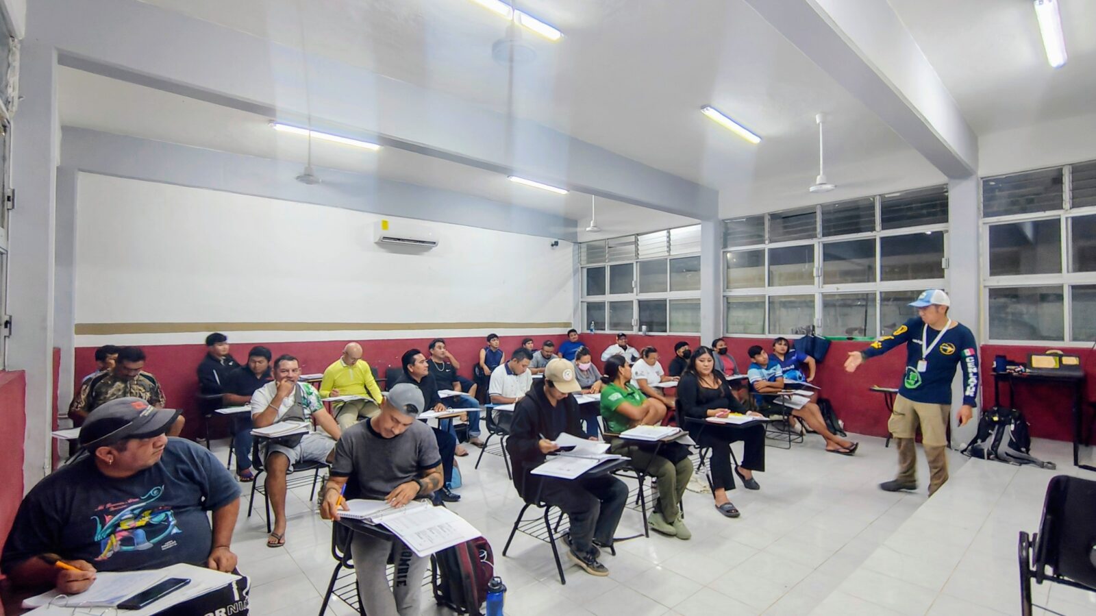 ¡No dejes pasar esta oportunidad! Más de 100 cursos gratuitos transformarán el turismo en Yucatán