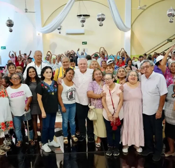 Atención para los adultos mayores Rafa Marín plantea nueva estrategia