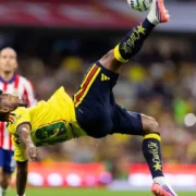 Borja rescató el empate ante Chivas en el Clásico Nacional