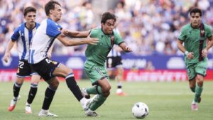 El español Carlos Álvarez llega al América con experiencia en el futbol europeo y la ilusión de convertirse en una pieza clave para Guillermo Almada.