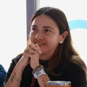 Conchi Ruiz Huchín confirmó su incorporación a Morena tras su salida de Movimiento Ciudadano, abriendo una nueva etapa en su trayectoria política en Yucatán.