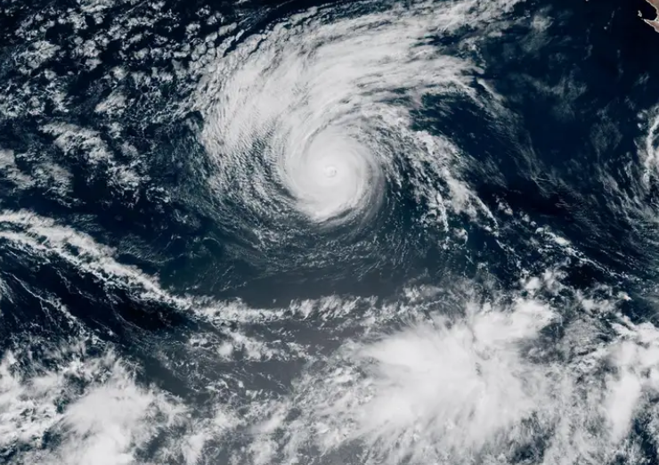 "El Niño" genera 3 huracanes en el Pacífico