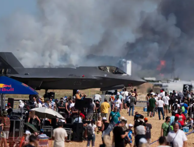 Se estrella un caza durante una exhibición aérea en Grecia