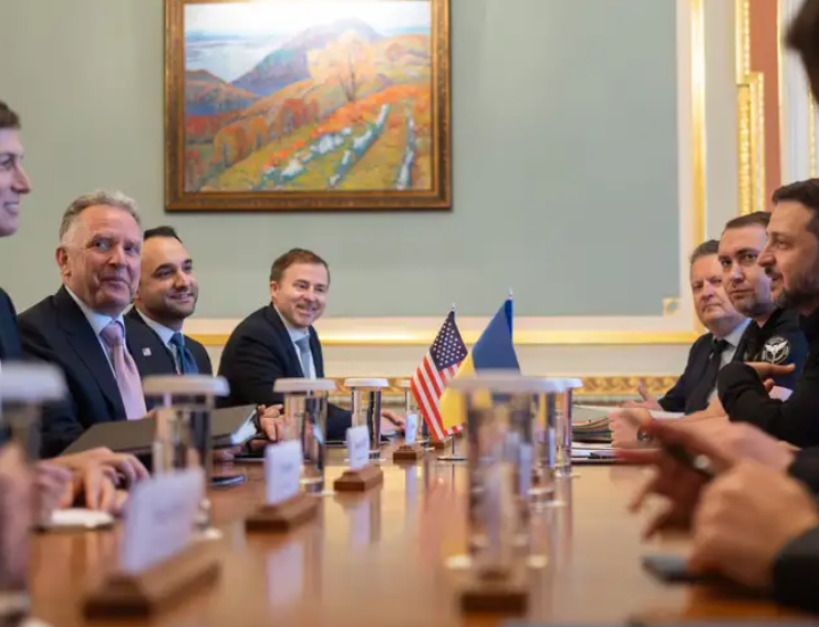 Kushner y Witkoff abandonan Kiev sin progreso alguno