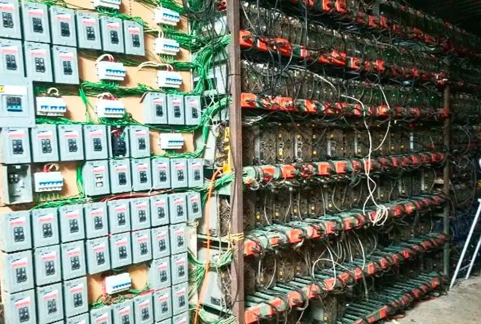 Investigación por posible robo de energía