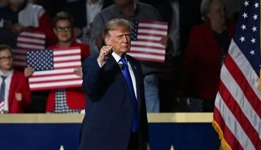 Trump promete US$5.000 a cada adulto estadounidense