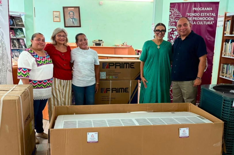¡Fabuloso! La Biblioteca Pública Municipal de Hopelchén recibe nuevo equipo