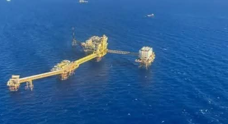 ¿Milagro en Campeche? Playas limpias tras derrame