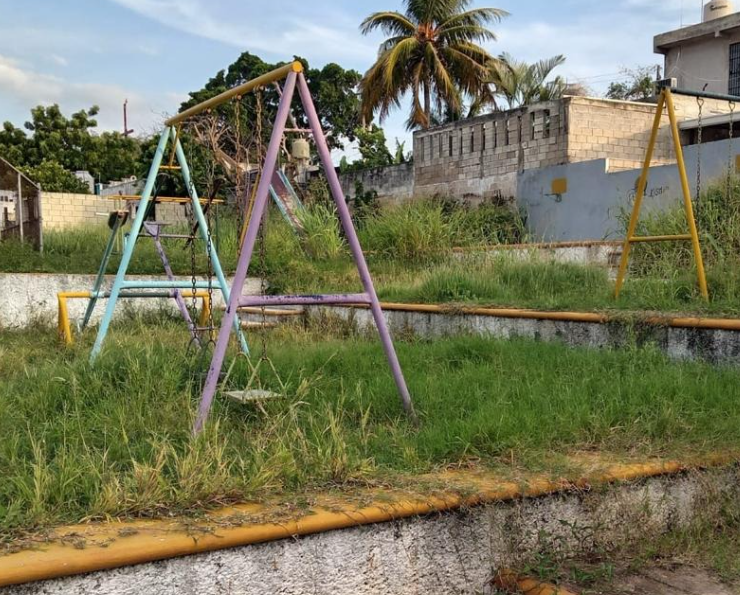 ¡Indignante! Los parques siguen deteriorándose en Campeche