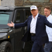 Trump regresa de improviso a Washington y eso pone en alerta a Irán