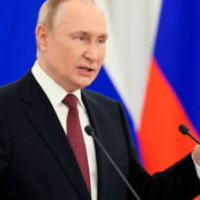 El partido de Putin logra un récord de escaños