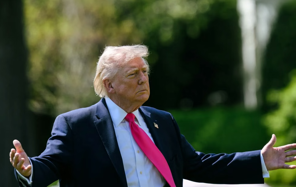 Trump amenaza con “volar” Irán y más les vale comportarse