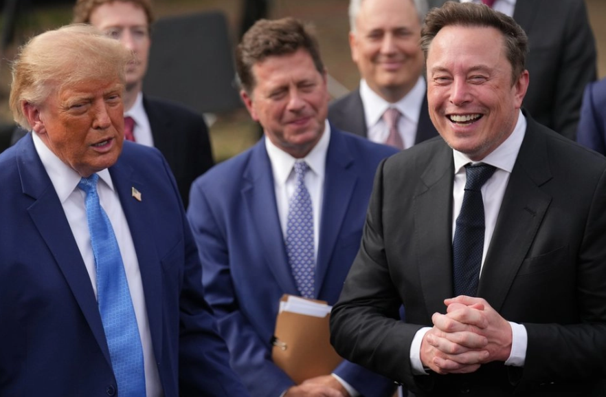 Trump pacta con gigantes tecnológicos