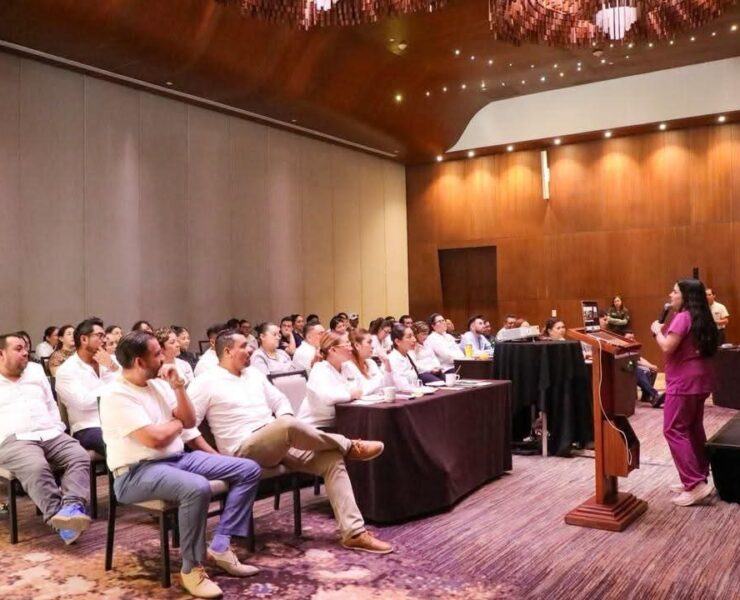 DIF Playa del Carmen lleva ponencia sobre bienestar psicosocial a trabajadores del sector hotelero