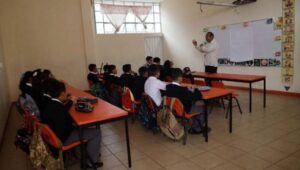 Autoridades educativas descartan un puente por Fiestas Patrias y llaman a las familias a consultar el calendario escolar oficial.