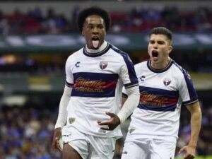 Johan Julio fue el encargado de sentenciar el partido al minuto 90+6, aprovechando un error en la salida de Monterrey para marcar el 4-2 definitivo a favor del Atlante.