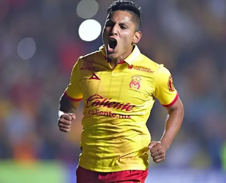 Jugadores peruanos que jugaron en Liga MX y dejaron huella