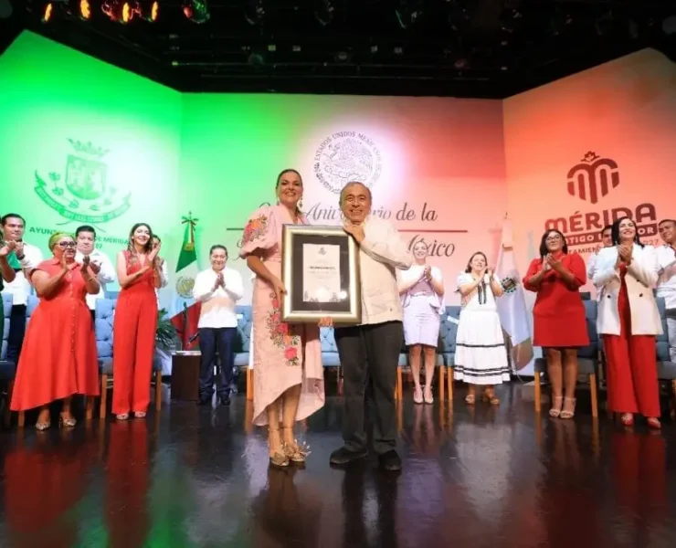 Mérida conmemoró la Independencia de México durante Sesión Solemne