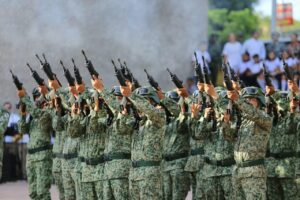 Durante el acto cívico-militar en Tabasco se realizó el pase de lista de honor de Juan de la Barrera, Juan Escutia, Agustín Melgar, Fernando Montes de Oca, Vicente Suárez y Francisco Márquez, en memoria de los Niños Héroes.